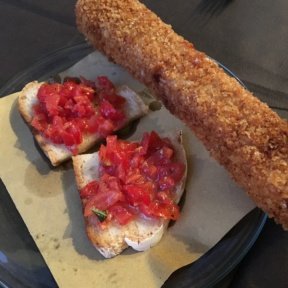 Gluten-free bruschetta and mozzarella sticks from Mama Eat!